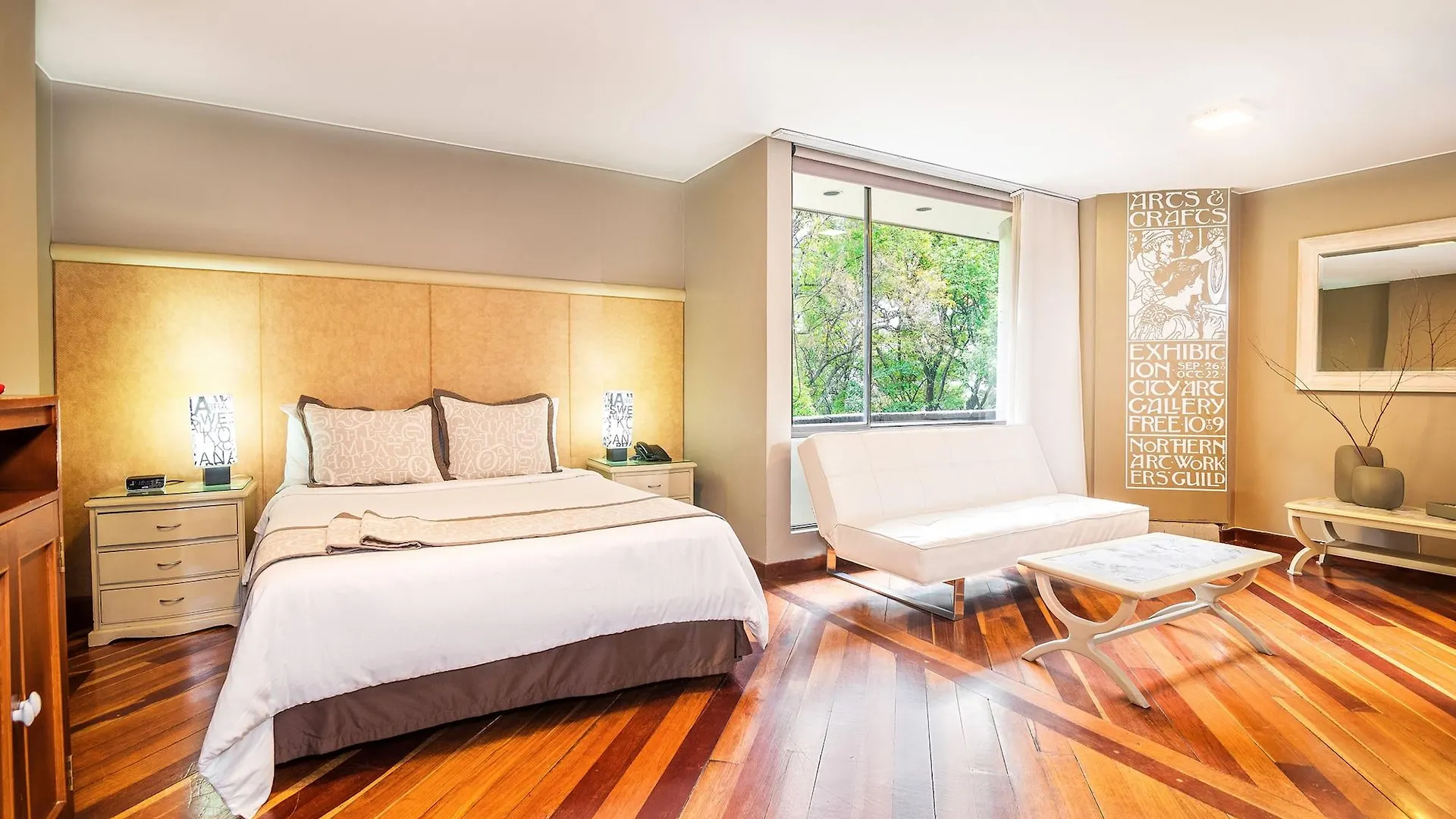 Aparthotel Lloyds Apartasuites Parque 93 Bogota