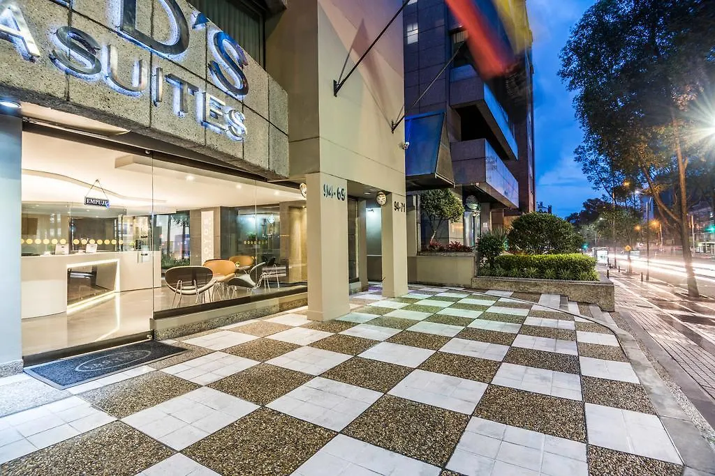 Lloyds Apartasuites Parque 93 Bogota